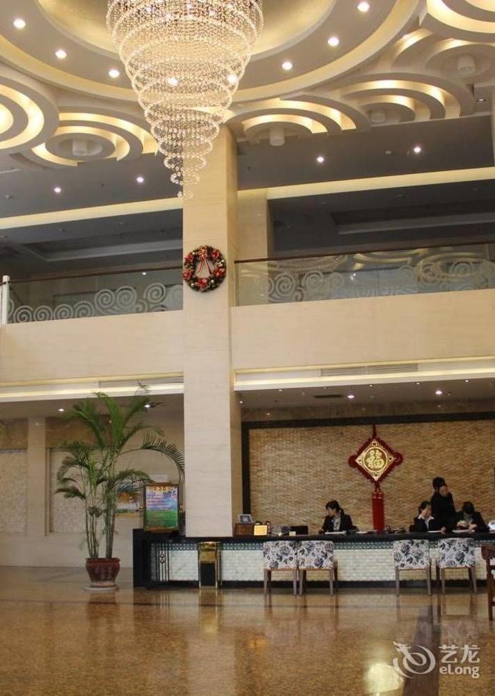 Shengmao Hotel Чжэнчжоу Экстерьер фото